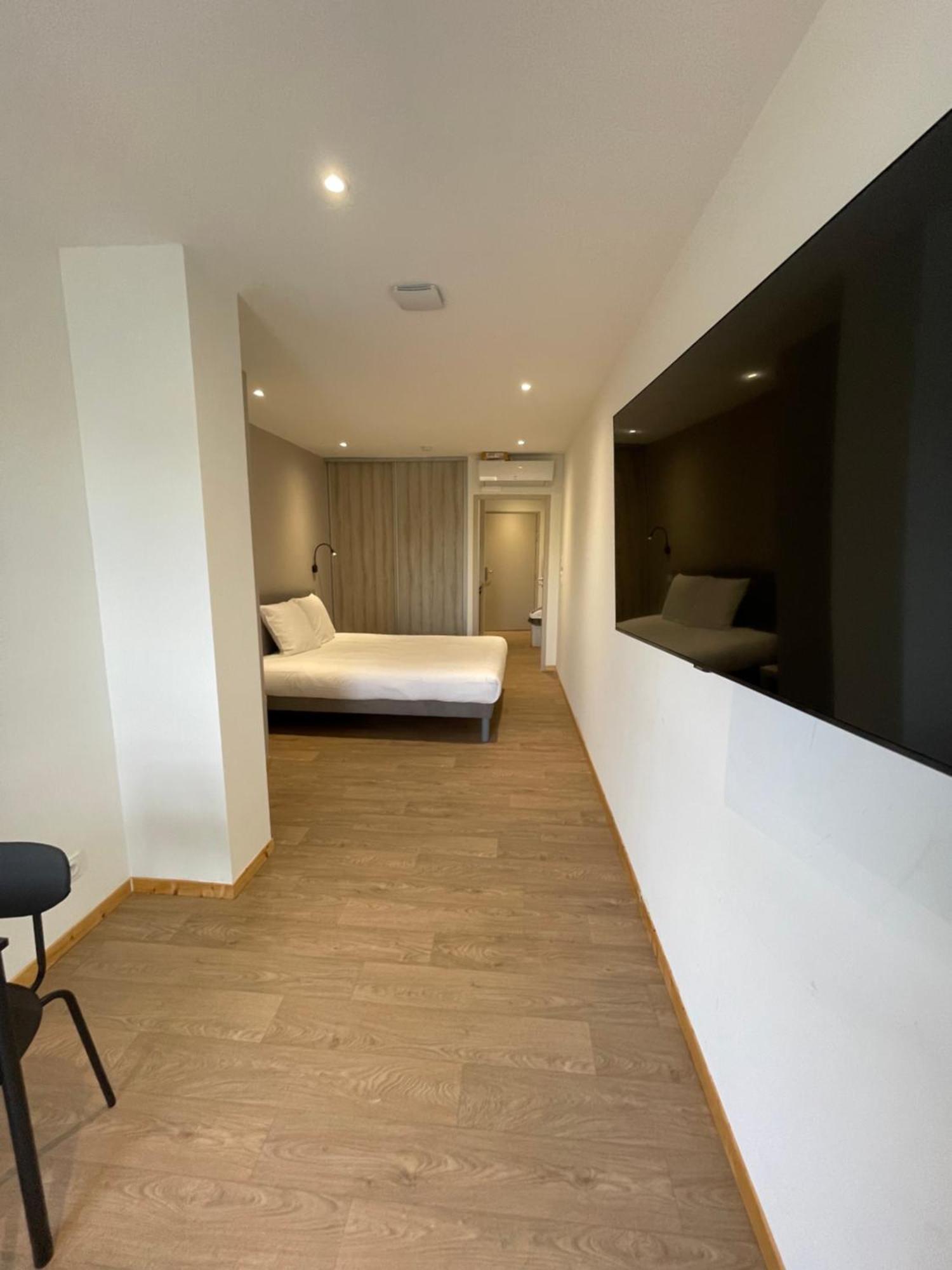 Le Salvador - Appart'Hotel De 18M2 A 44M2 La Talaudiere Exterior foto