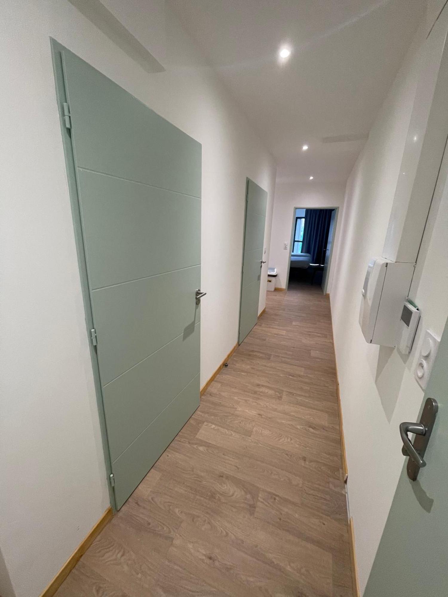 Le Salvador - Appart'Hotel De 18M2 A 44M2 La Talaudiere Exterior foto